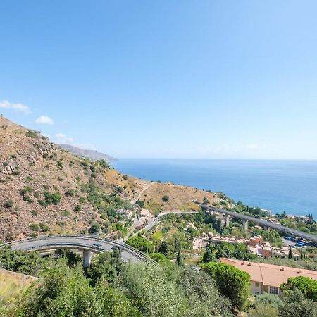 Il Mare Tra Le Dita Taormina Exterior photo